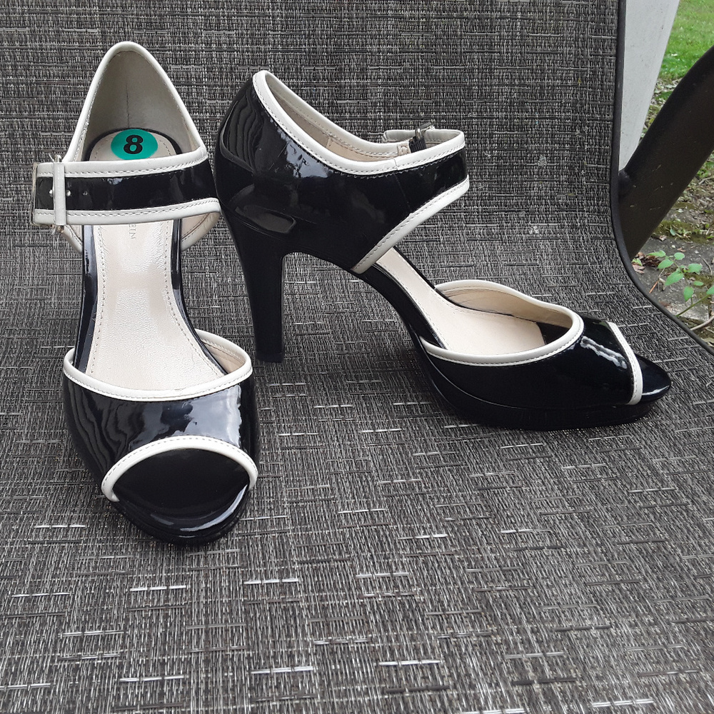 Patent sandal heels